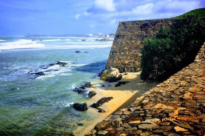 1 Day Private Tour Itinerary for Bentota, Hikkaduwa and Galle - What this private south-coast day is really like