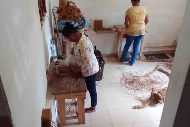 1 Hour Guided Factory Visit for Handmade Product - Key points at a glance