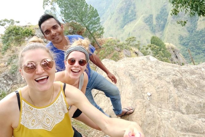 5 Days Tour in Sri Lanka (Hotels with Breakfast & Luxury Car) - Comfort, hotels, and the real cost