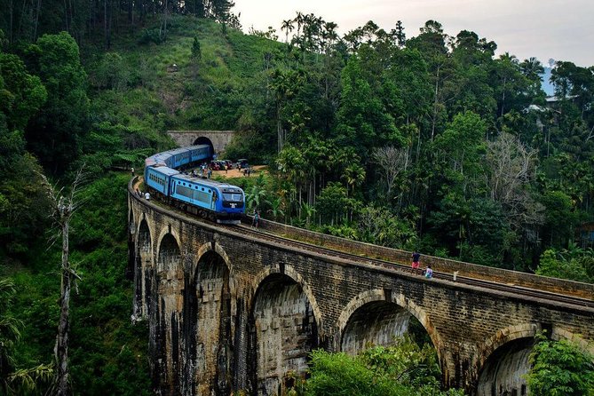 6 Days Nature And Culture Tour - Day Three: Dunhinda Falls, Ella, and the Nine Arches Bridge