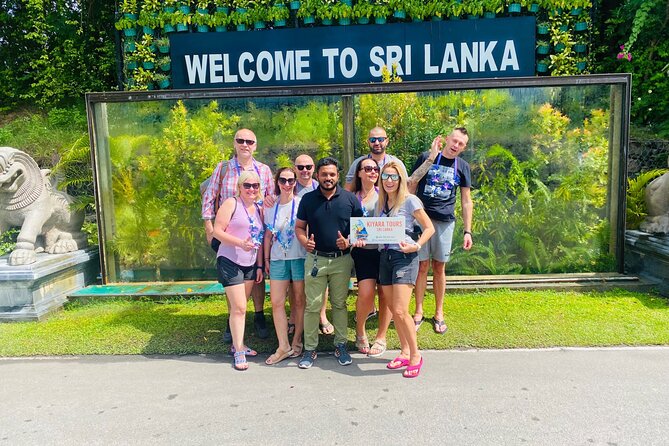 6 Days Tour of Sri Lanka - Day 6: Galle, lagoon boats, turtles, and moonstone