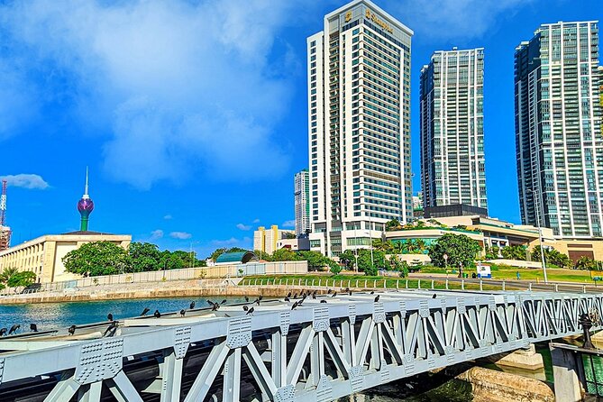 8 Days Sri Lanka Private Round Tour - Galle Fort and the final river cruise