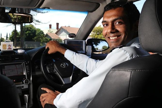 AirPort CMB to Colombo Private Taxi 247 Lowest Price Mini Bus, Car, Van - From CMB arrival hall to your Colombo hotel