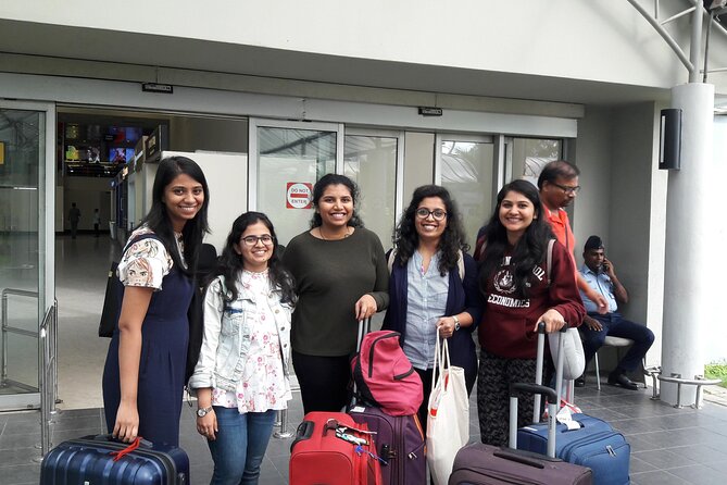 Airport to Negombo Hotel Transfer / Taxi (Airport Transfer) - The 20 to 30 minute ride to Negombo