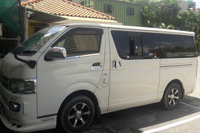 Airport to Negombo Hotel Transfer / Taxi (Airport Transfer) - Drivers, guides, and the Sunny detail