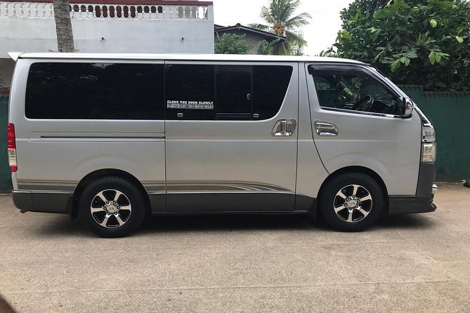 Airport Transfer to/from Anywhere - Colombo, Negombo, Galle, Kandy, and select resorts