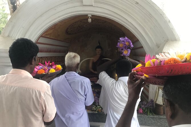Anuradhapura Heritage Mountain bike / bicycle Tour - Abhayagiriya and the ancient monastery complex