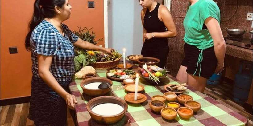 Authentic Sri Lankan Cooking Class in Kandy by Local Family - Coconut sambol, roti, and the final feast
