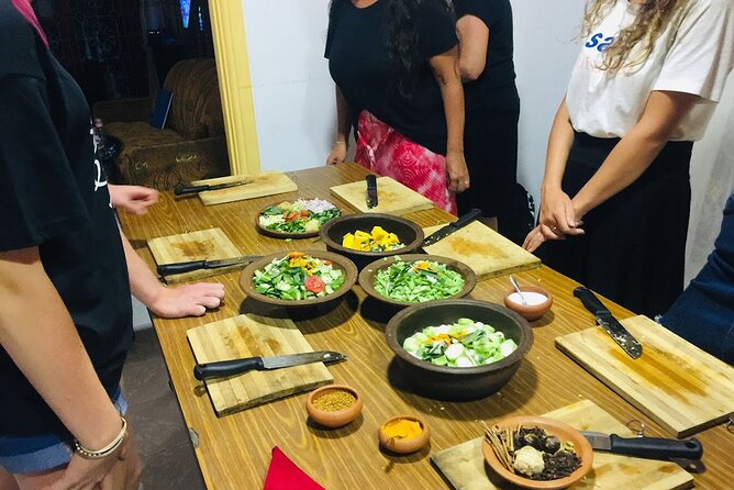 Authentic Sri Lankan Cooking Class in Kandy with Local Family - What makes this different from a standard food tour