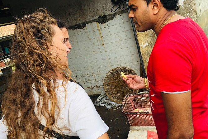 Authentic Sri Lankan Cooking Class in Kandy with Local Family - Cooking with the wife, sister, and mother