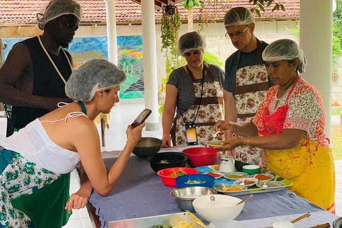 Authentic Sri Lankan Cooking Class in Mirissa - A market stop before the cooking begins