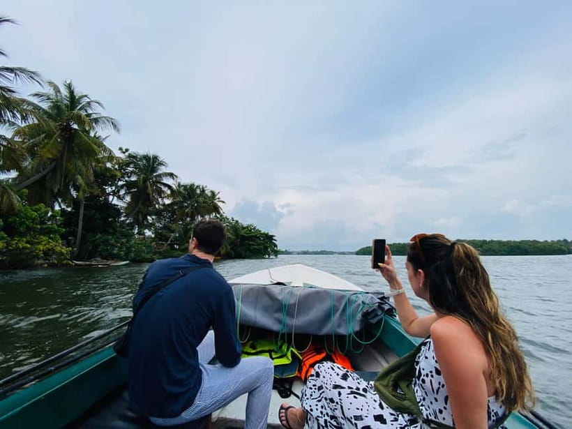 Bentota River Safari: Discover Wildlife & Mangroves by Boat - Guide quality and what it changes