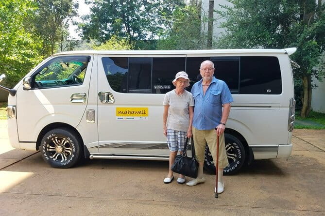 Colombo Airport to Colombo City Drop - A Private Car Instead of a Shared Shuttle