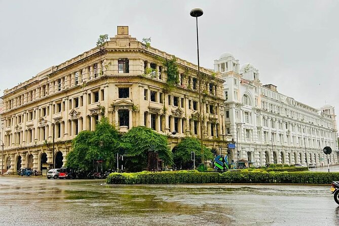 Colombo by Tuk Tuk – Sightseeing Entry Fees included - Colombo Fort, from railway station to colonial facades