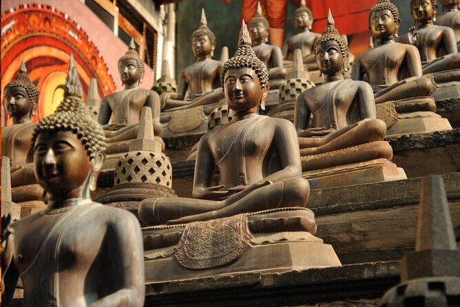 Colombo city tour by car ( Private ) - One hour inside the Colombo National Museum