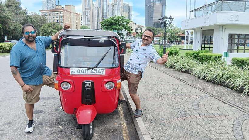 Colombo City Tour by Tuk-Tuk with Hotel Pickup - All Include - Colonial Colombo Appears Around Fort