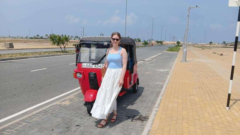 Colombo City Tour by Tuk-Tuk with Hotel Pickup - All Include - Gangaramaya Temple Deserves the Longest Look