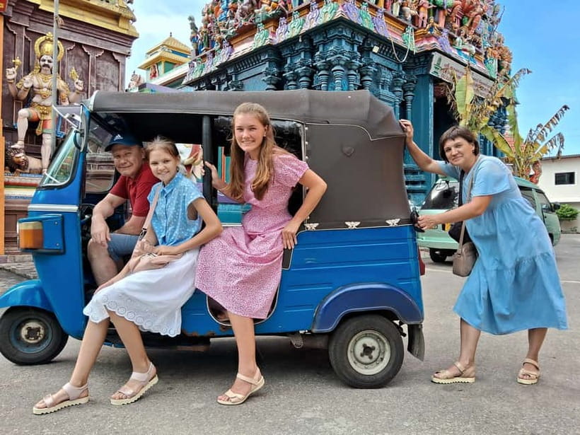 Colombo Heritage &Culture City Tour by Tuk Tuk ALL INCLUSIVE - Why a tuk-tuk is a smart way to meet Colombo
