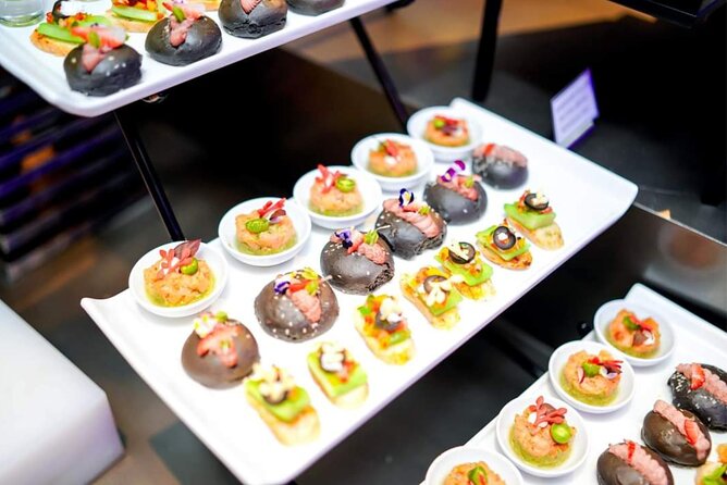 Colombo: Lotus Tower Experience with Lunch or Dinner Buffet - Why the Lotus Tower meal feels different