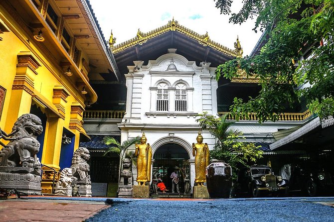 Colombo Private guideTour byTuk Tuk Morning Evening All inclusive - Dutch Hospital, Wolfenden Church, and the final colonial details