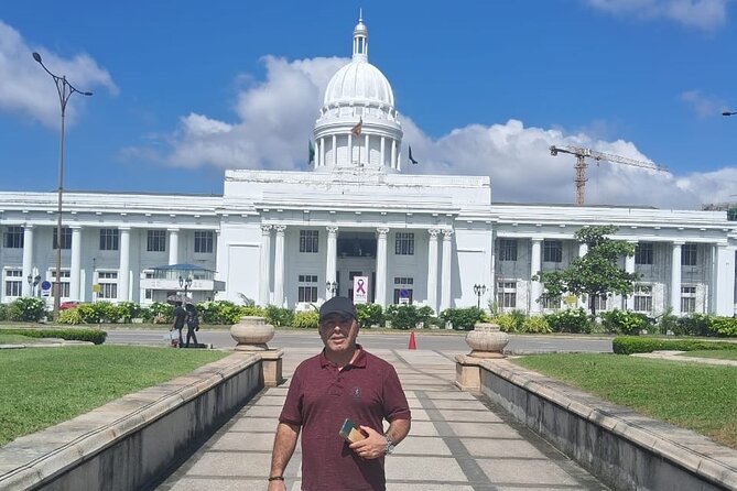 Colombo Private Tuk-Tuk City Tour with All Entry Fees Included - Lighthouse, clock tower, and the colonial waterfront