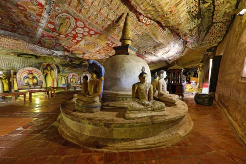 Colombo: Sigiriya, Dambulla Caves, & Wildlife Day Tour - Climbing Sigiriya’s 1,300 steps