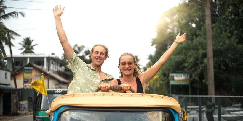 Colombo: Tuk Tuk City Highlights Tour with Lunch - Starting near Galle Face Hotel