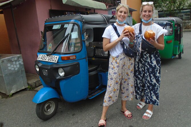 Colombo Tuk Tuk City Tour -Sightseeing Entry Fees & Food Included - Why a tuk-tuk is the right way to see Colombo