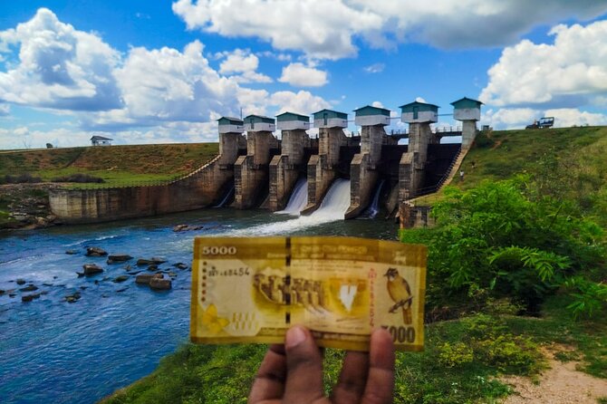 Customized Multi-Day Private Tour Packages in Sri Lanka - Day 2: Kandy’s sacred center and hill views