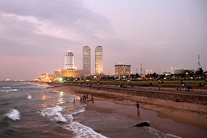 Day Colombo City Tour - A practical Colombo introduction from Negombo
