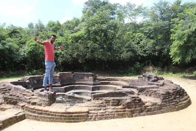 Day Tour from dambulla to Sigiriya & Polonnaruwa - Two famous ruins, one very early start