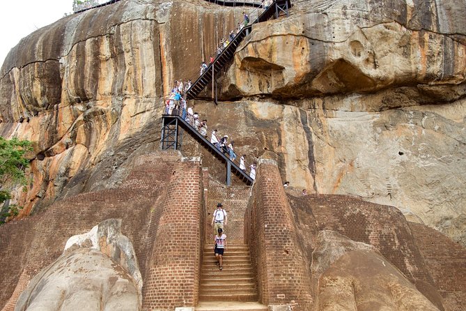 Day Tour from kandy to Sigiriya, Dambulla & National Park safari. - The driver-guide can make or break the day
