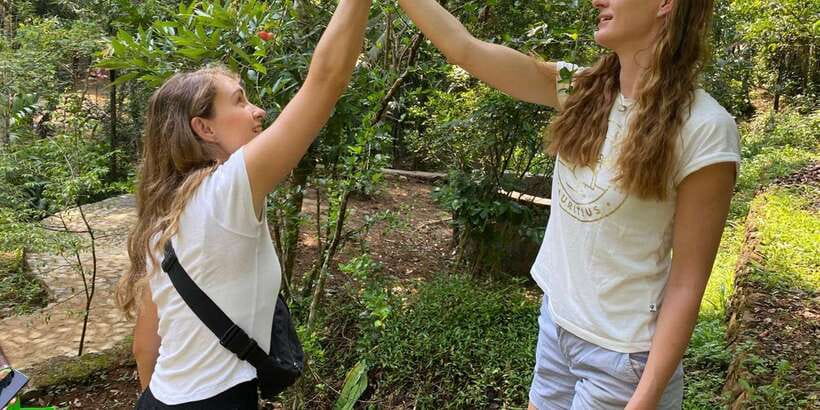 Ella : Cooking class with amazing Spice Garden Tour - Why the garden makes this cooking class different