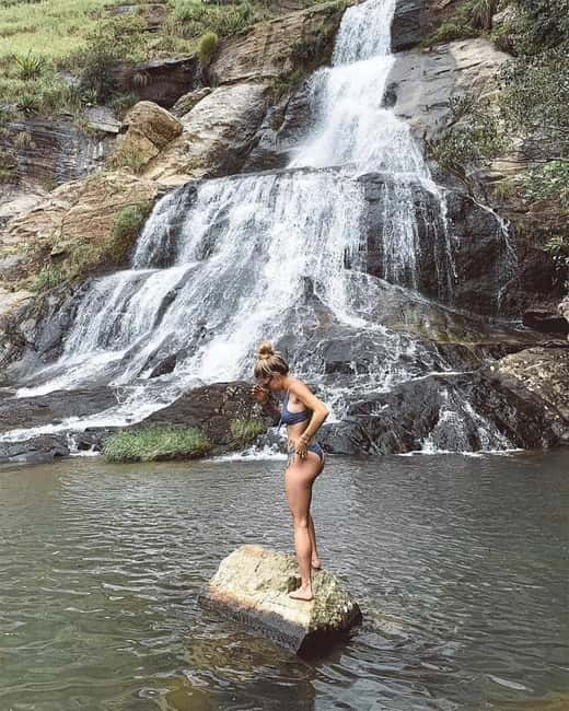 Ella: Ravana and Upper Diyaluma Falls Guided Tour - Practical packing advice for the jungle route