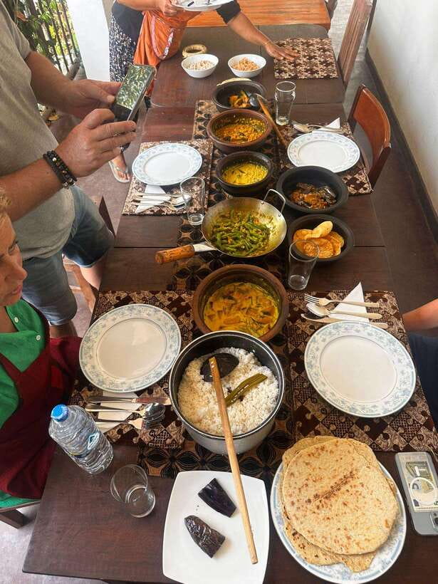 Ella: Sri Lankan Authentic Cooking expirience - Starting with spices and Sri Lankan flavor