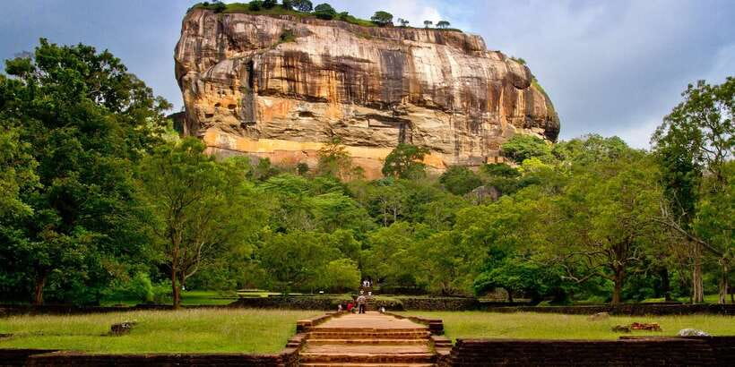 From Colombo: Sigiriya and Dambulla Day Trip with Safari - What the $53 price really covers
