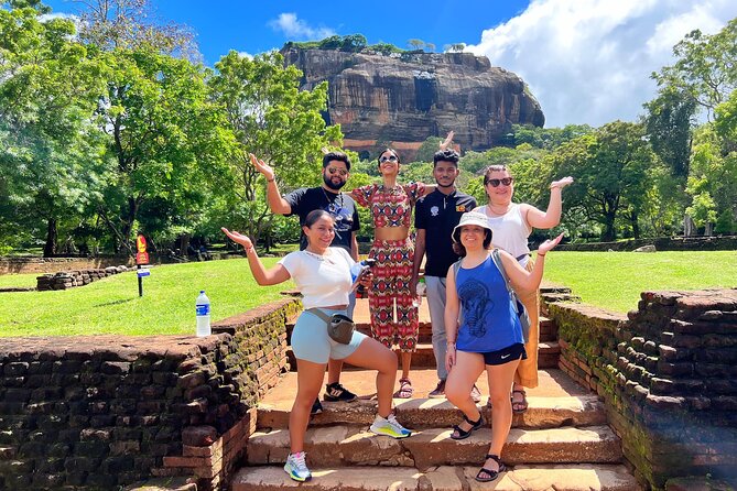 From Colombo to Sigiriya Fortress, Dambulla & Minneriya Safari - Key points at a glance