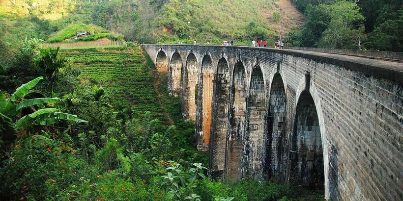 From Ella- All inclusive Day Trip of 8 Iconic Sights & Train - Little Adam’s Peak is the easier summit