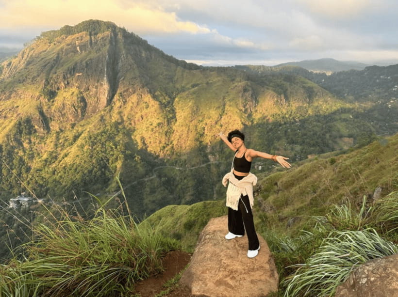 From Ella : Sunrise Hike to Little Adams Peak - Starting Before Dawn in Ella