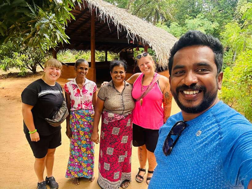 From Kandy: Sigiriya and Pidurangala Rock Tuk Tuk Safari - Pidurangala Rock is the smart alternative for many people