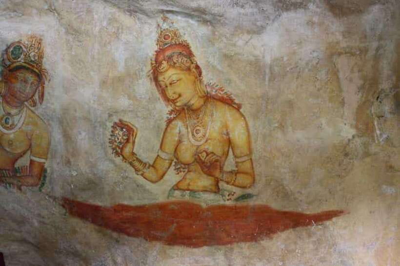 From Kandy: Sigiriya Guided Tuk-Tuk Tour - Spice gardens, cinnamon, and the shopping question