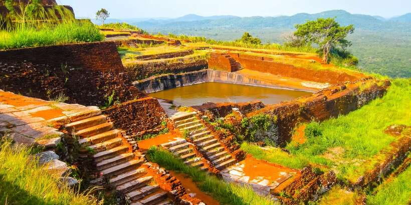 From Negombo: Sigiriya and Dambulla Day Trip and Safari - The 5:30 AM ride from Negombo