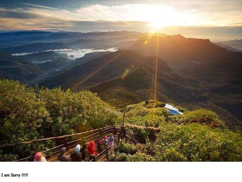 From Nuwara Eliya: Summit Bliss, Adams Peak Guided Hike - The guide makes a real difference