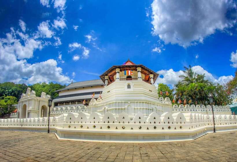 From Nuwara Eliya To Kandy Drop Tour - Price, Transport, and What You Still Pay