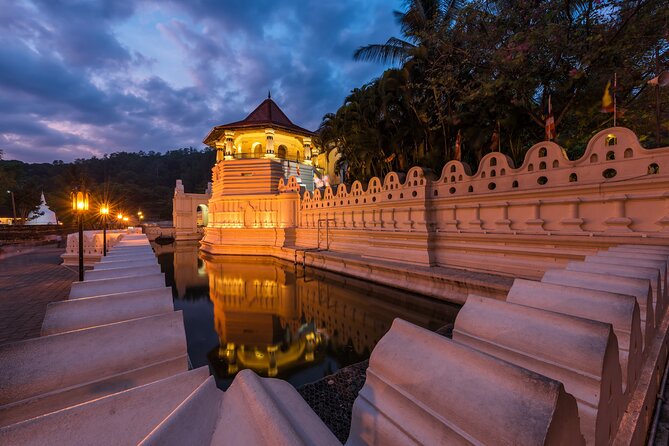 From Sigiriya to Kandy Transfer by Private Comfortable Car - Key points to know before booking