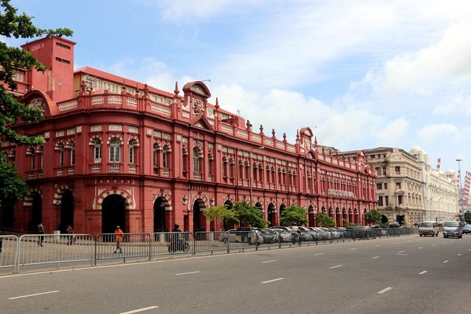 Full Day Colombo City Tour - BMICH and Colombo’s public life