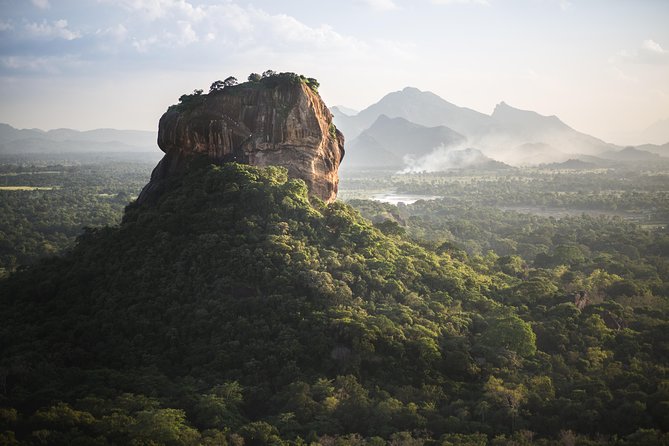 Full-Day Private Tour to Sigiriya and Dambulla - Who should book this day trip