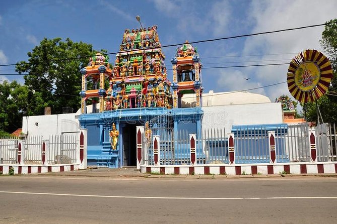 Fun and Scenic Negombo Tour by Tuk Tuk - Sri Muthu Mari Amman Temple adds a Hindu perspective