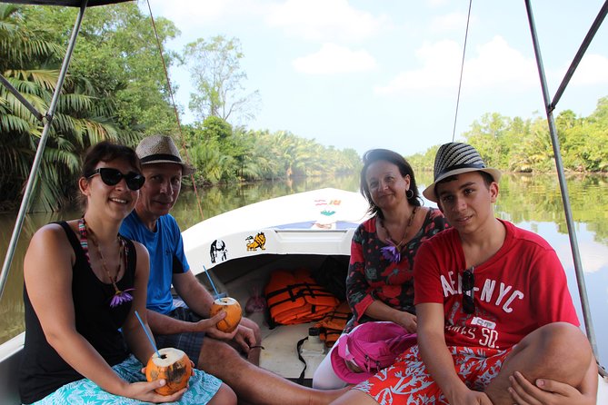 Galle Day Tour: Boat Safari, Dutch Fort, Stick Fishing & Turtles - Turtle conservation at Victor Hasselblad Center