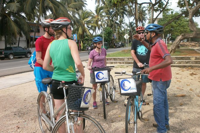 Galle Fort and City Cycling Tour - Choice of E-Bike or Manual - The Clock Tower and Galle Lighthouse